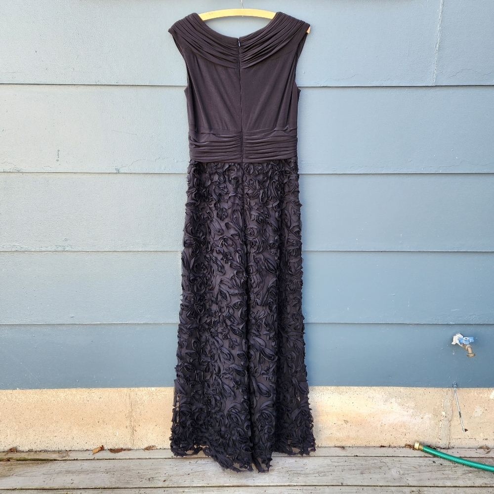 Patra Black Rosette Embellished V-Neck Jersey Dress 13390 - Size 8 - Picture 7 of 12